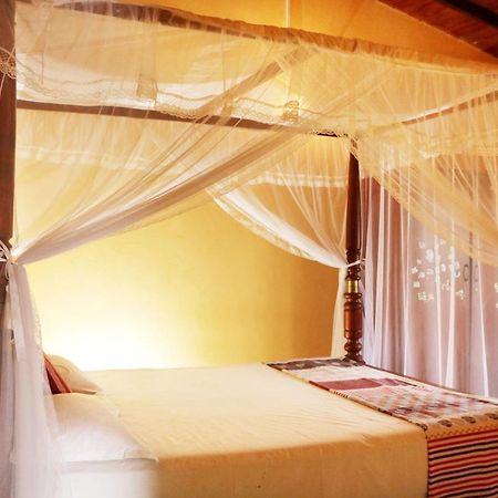 Ariyadasa Guest House Galle Bagian luar foto